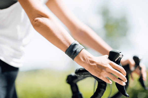 Secure your engagement ring during cycling